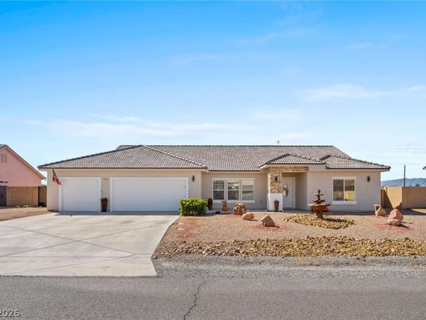 4621 Honey Locust Drive , Pahrump, NV 89061