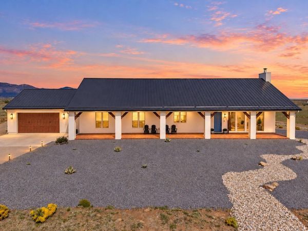19 Casey Court, Edgewood, NM 87015