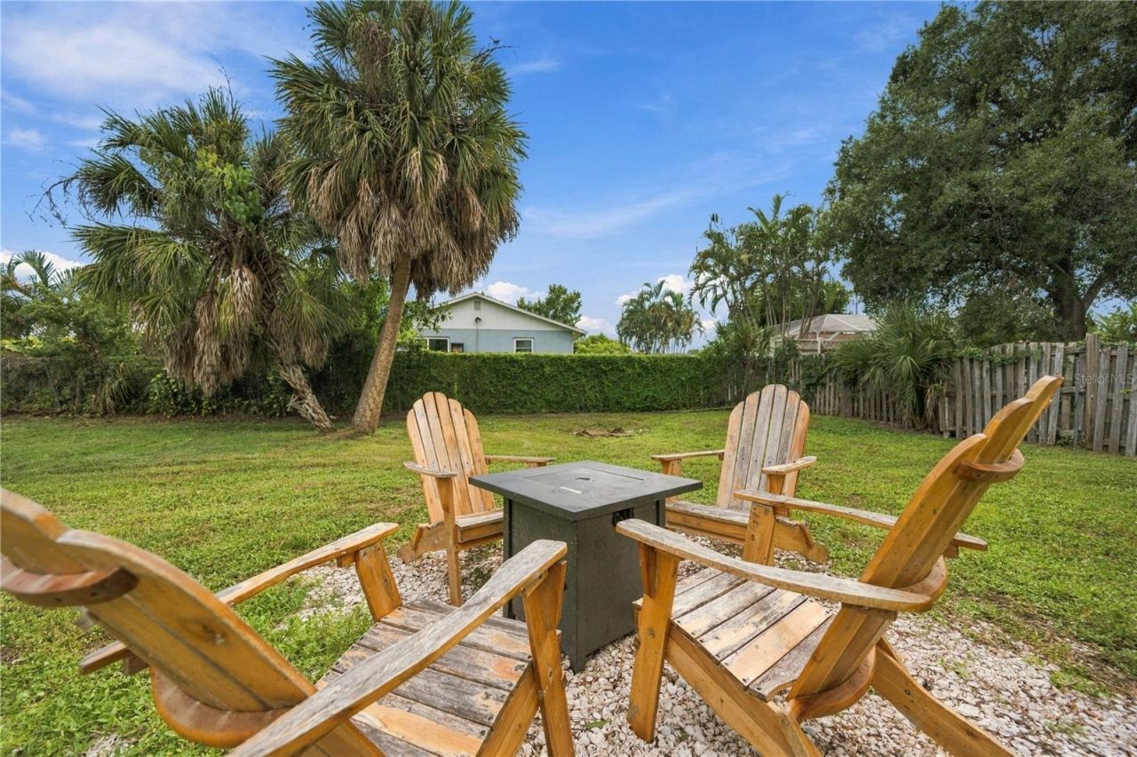 1004 67th Avenue W, Bradenton, FL 34207 Photo