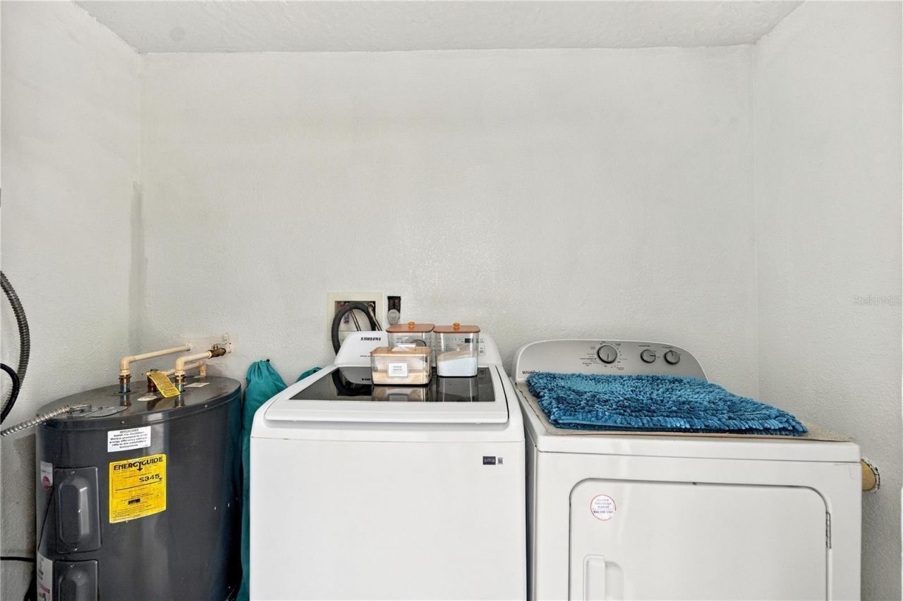 1004 67th Avenue W, Bradenton, FL 34207 Photo