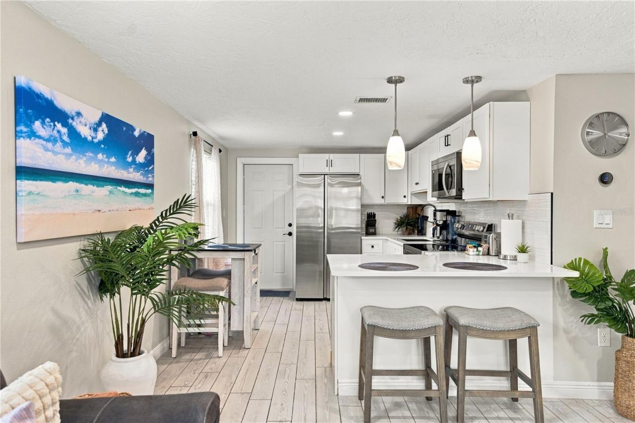 1004 67th Avenue W, Bradenton, FL 34207 Photo