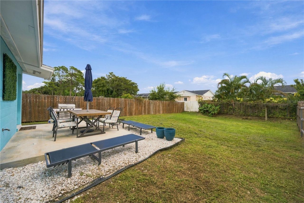 1004 67th Avenue W, Bradenton, FL 34207 Photo