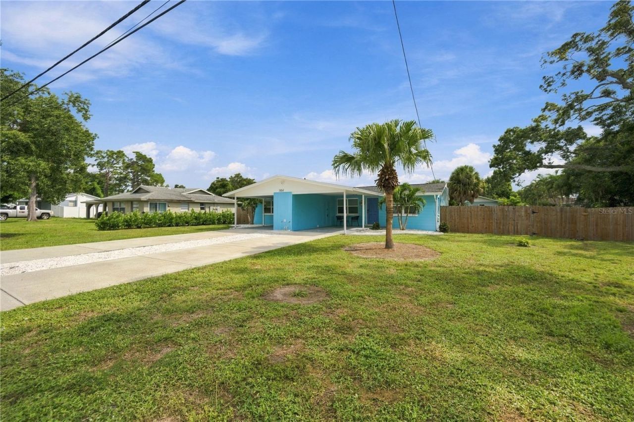 1004 67th Avenue W, Bradenton, FL 34207 Photo