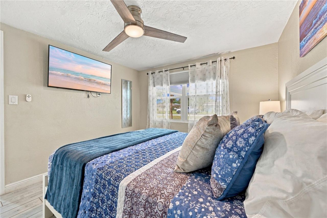 1004 67th Avenue W, Bradenton, FL 34207 Photo