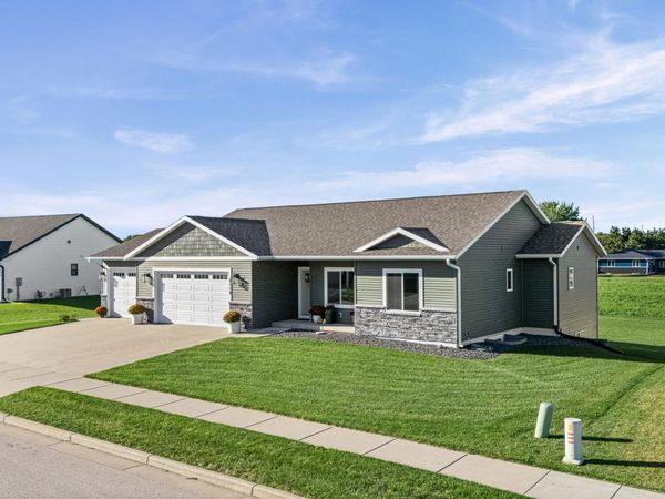 2119 Spakenburg Rd, Holmen, WI 54636