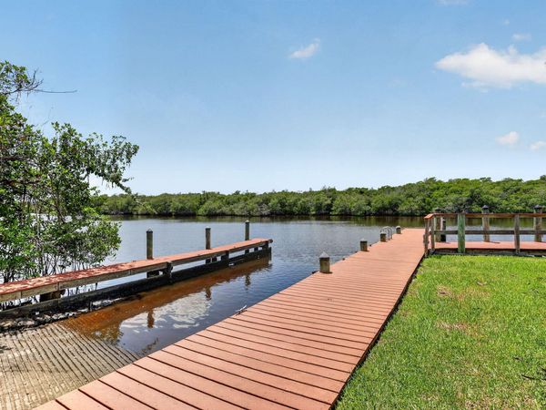 270 SW SOUTH RIVER Drive, Unit 204, Stuart, FL 34997