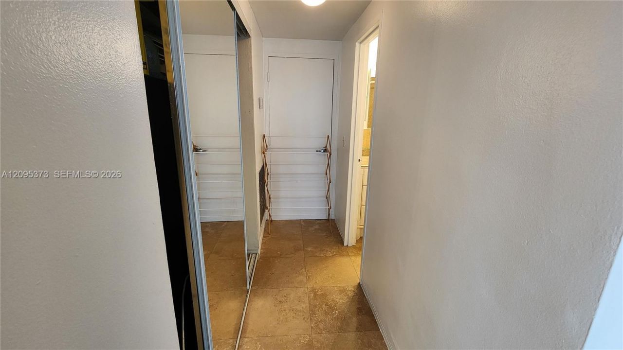7441 Wayne Ave , Unit 8Q, Miami Beach, FL 33141 Photo