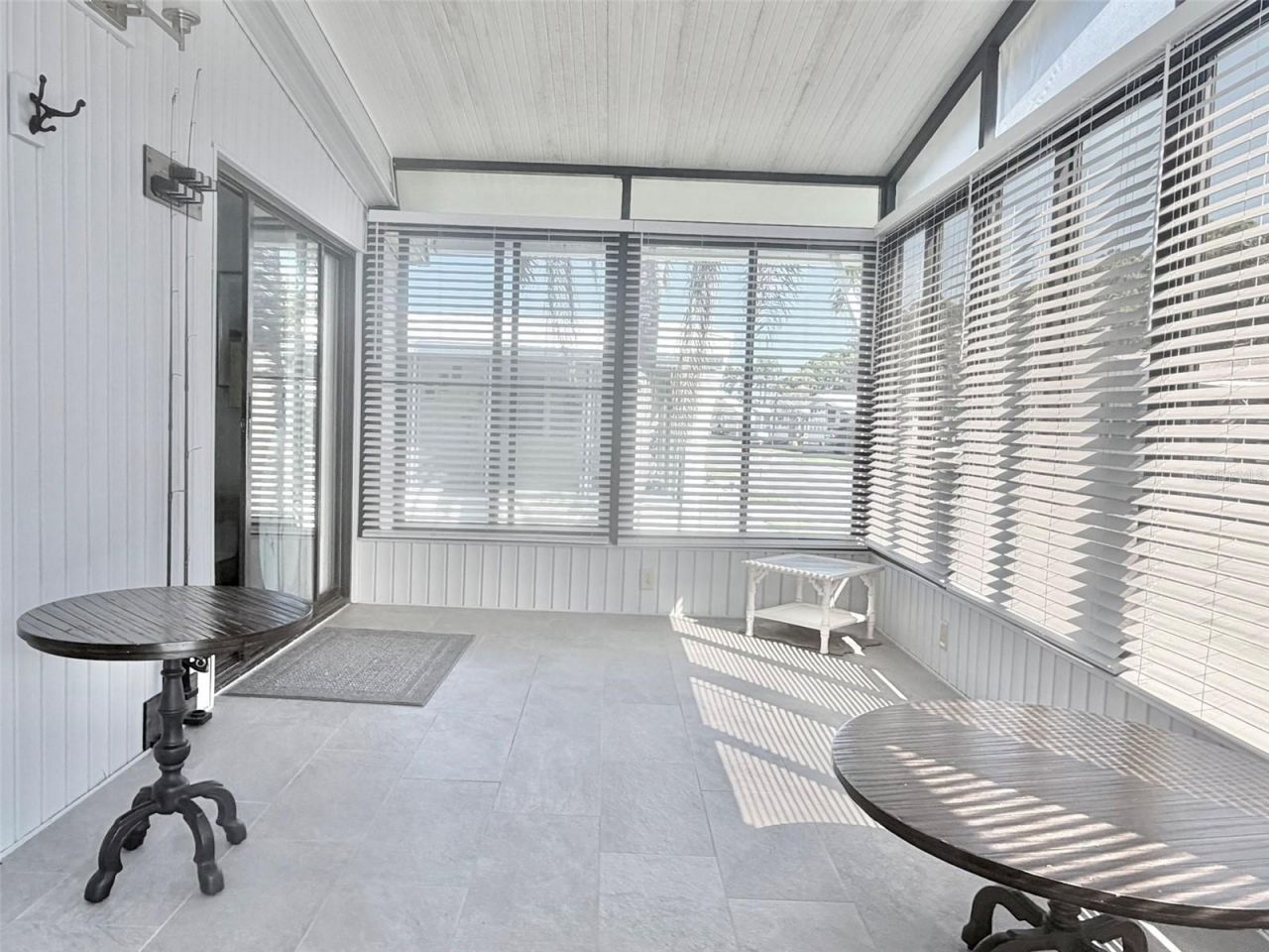2191 Ca D Oro Drive, Unit 38, Sarasota, FL 34238 Photo