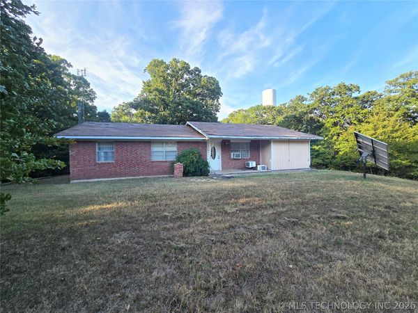 1105 Stidham , Tishomingo, OK 73460