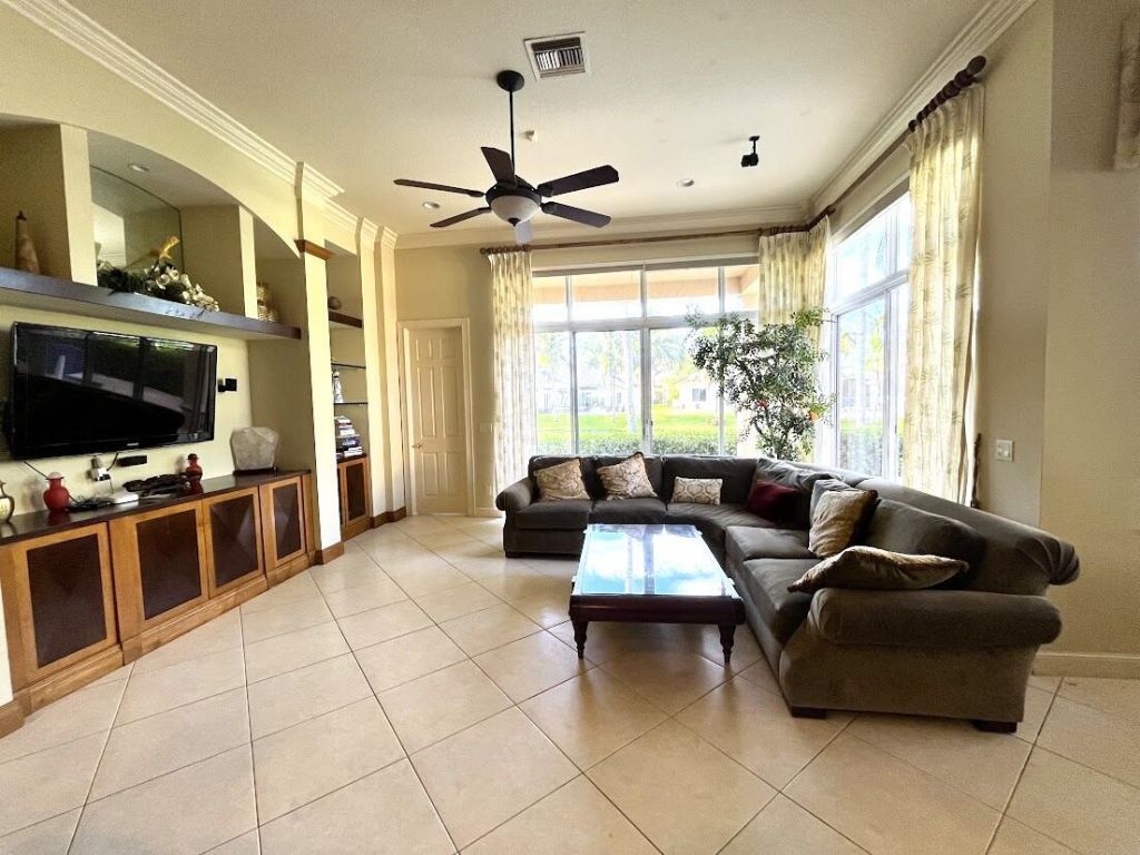 10997 Canary Island Court, Plantation, FL 33324 Photo