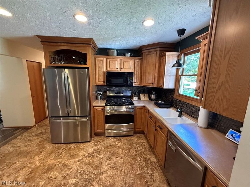 5973 University Heights Circle NW, North Canton, OH 44720 Photo 15