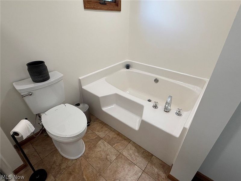 5973 University Heights Circle NW, North Canton, OH 44720 Photo 26