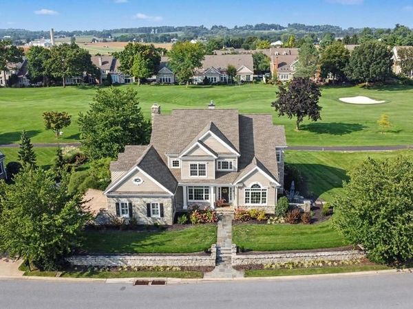 671 BENT CREEK DRIVE , LITITZ, PA 17543