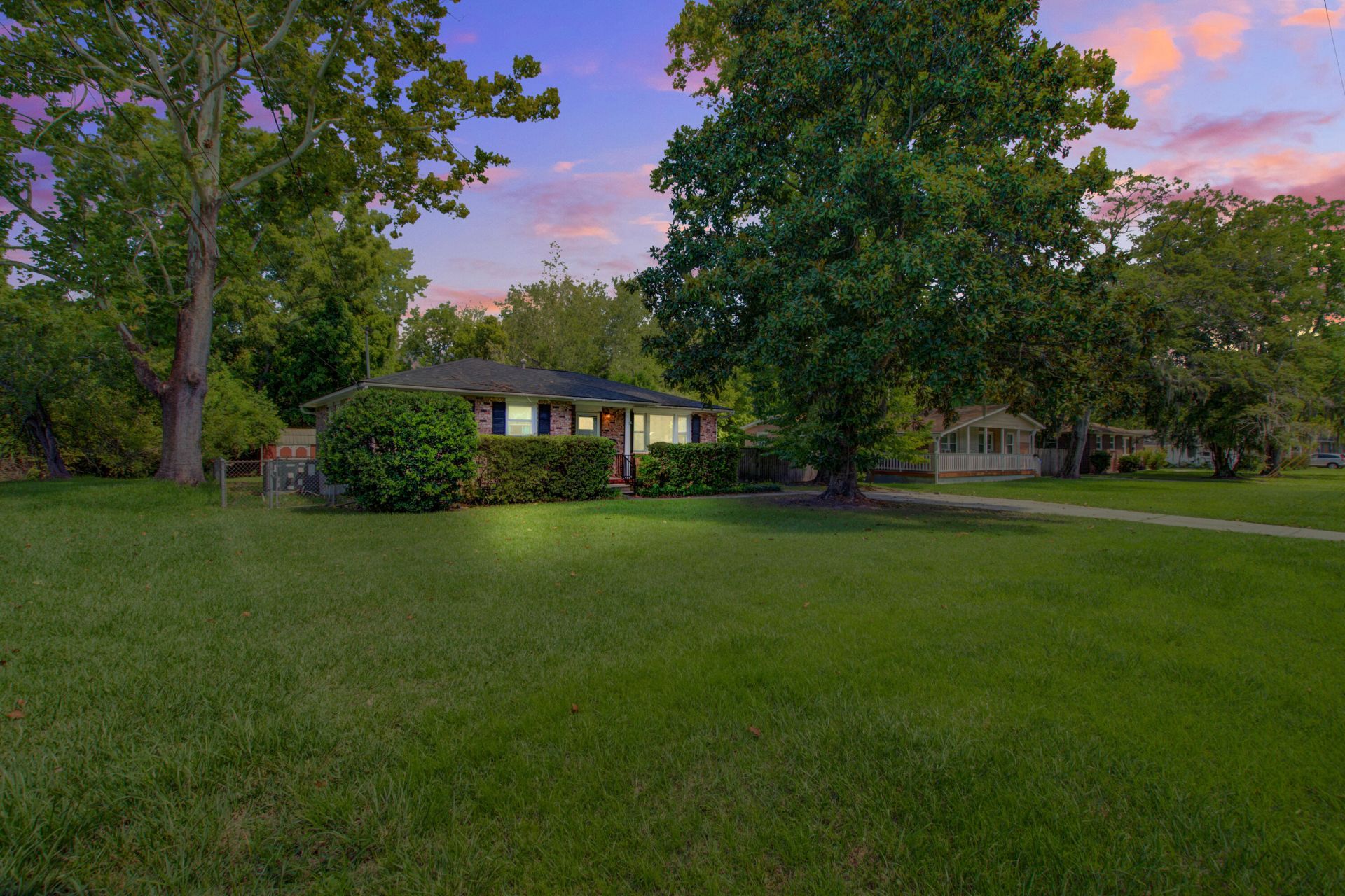 5251 E Dolphin Street Photo 4