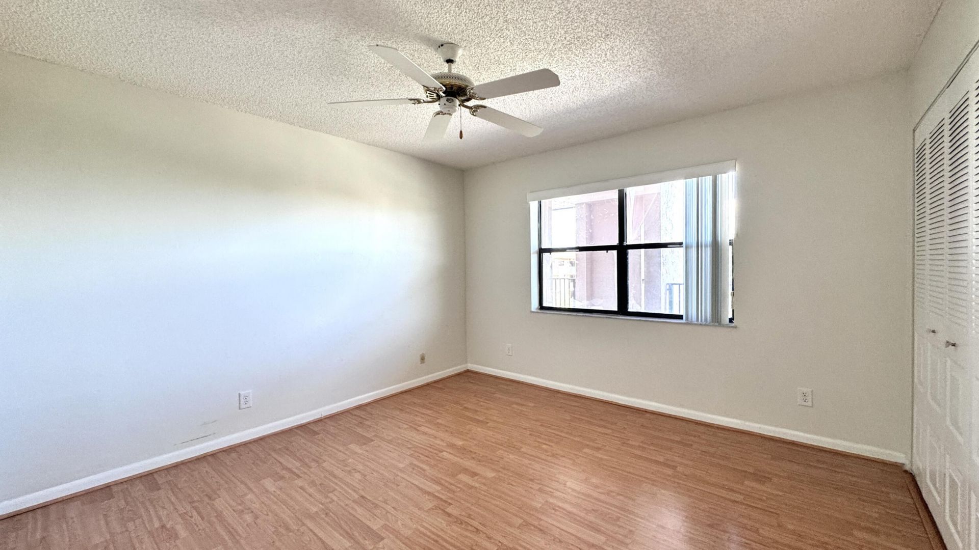 10207 Sunrise Lakes Boulevard, Unit 407, Sunrise, FL 33322 Photo