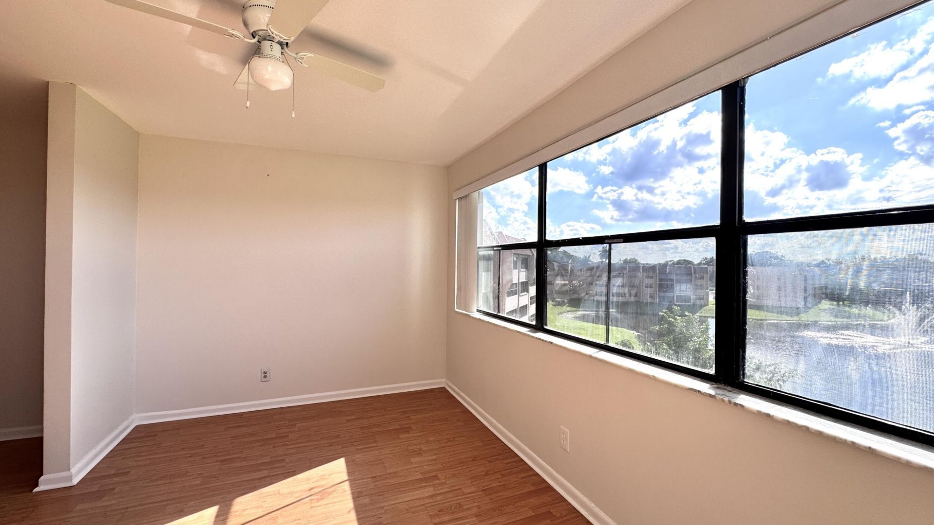 10207 Sunrise Lakes Boulevard, Unit 407, Sunrise, FL 33322 Photo