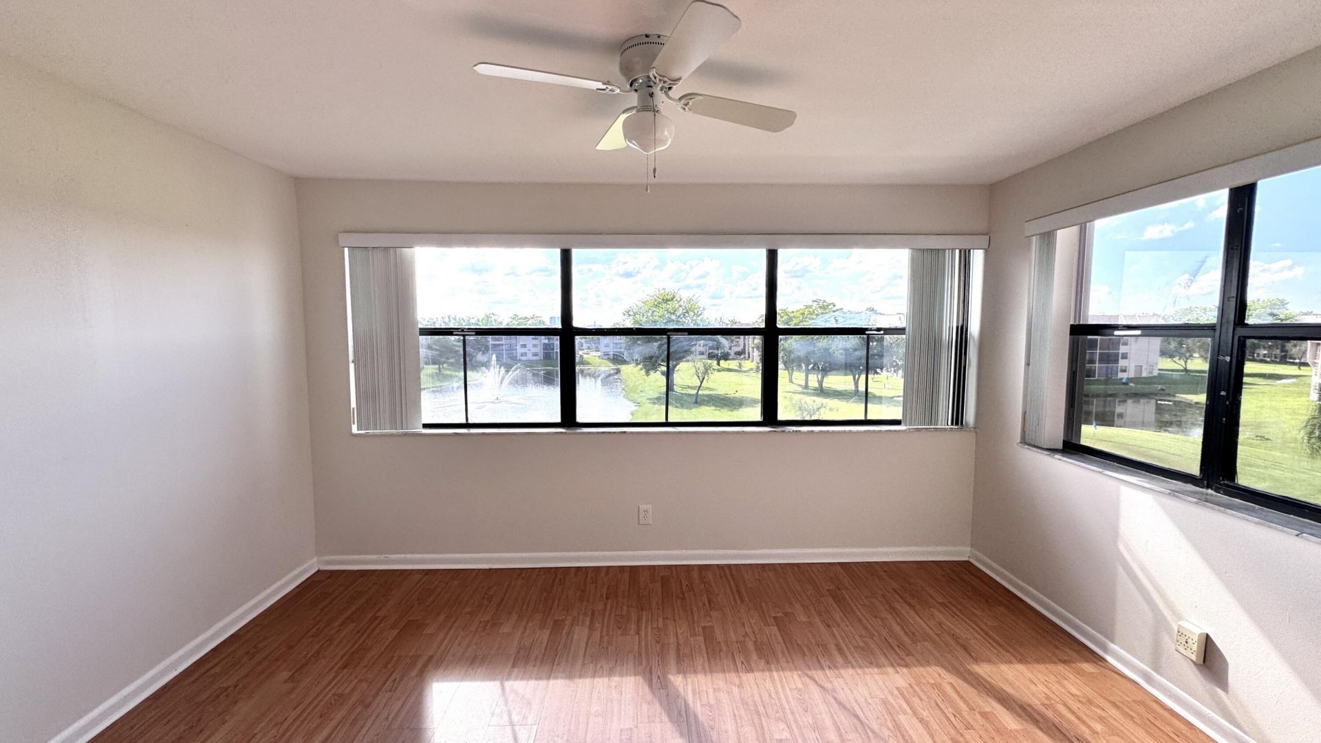 10207 Sunrise Lakes Boulevard, Unit 407, Sunrise, FL 33322 Photo