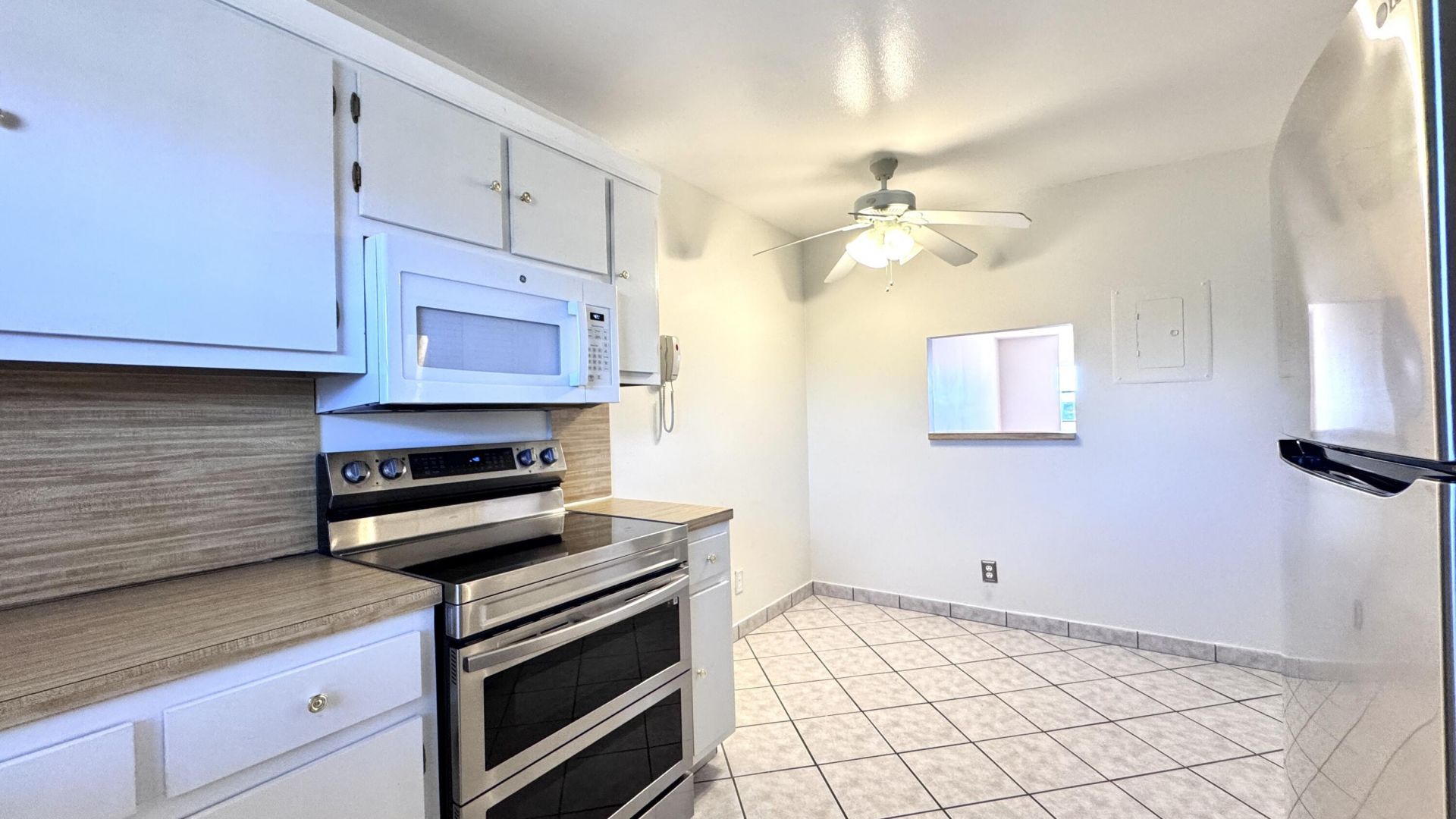 10207 Sunrise Lakes Boulevard, Unit 407, Sunrise, FL 33322 Photo
