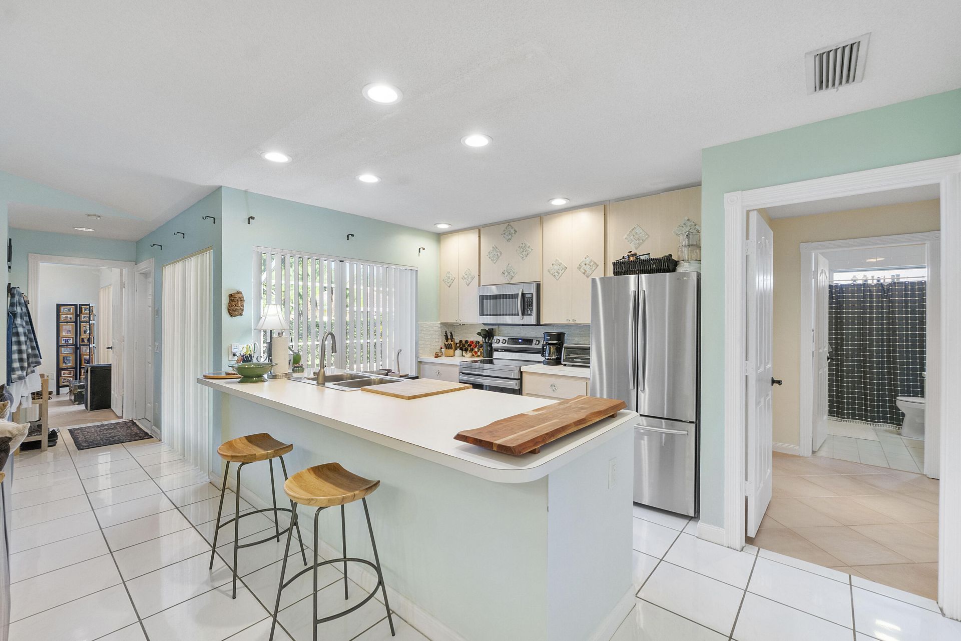 9041 Sun Terrace Circle, Unit A, West Palm Beach, FL 33403 Photo