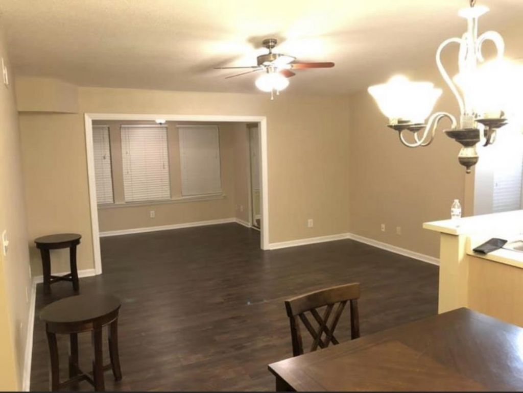 8642 Southbridge Dr.  Photo 5