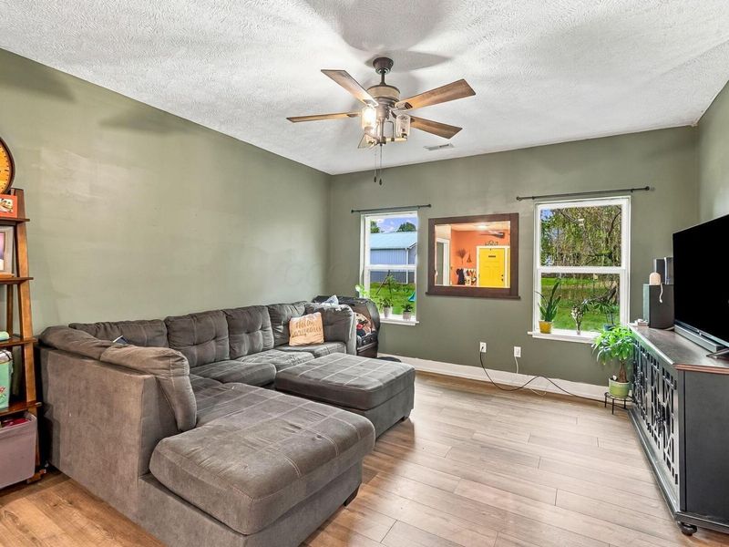 38 Buttercup Court SW, Pataskala, OH 43062 Photo 7