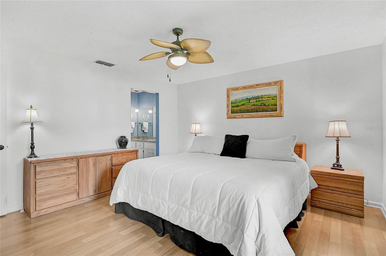 3216 Meadow Run Drive , Venice, FL 34293 Photo