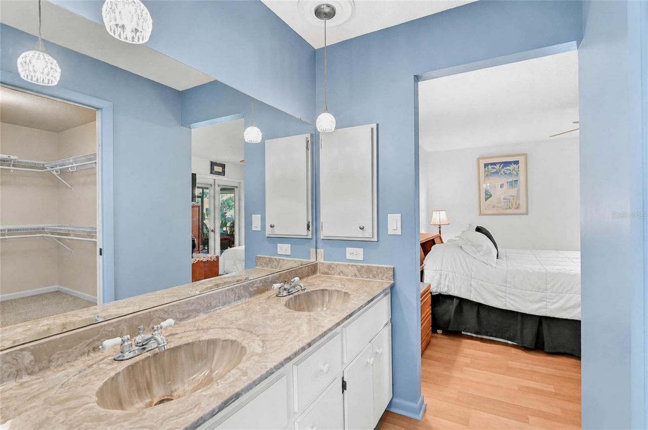 3216 Meadow Run Drive , Venice, FL 34293 Photo