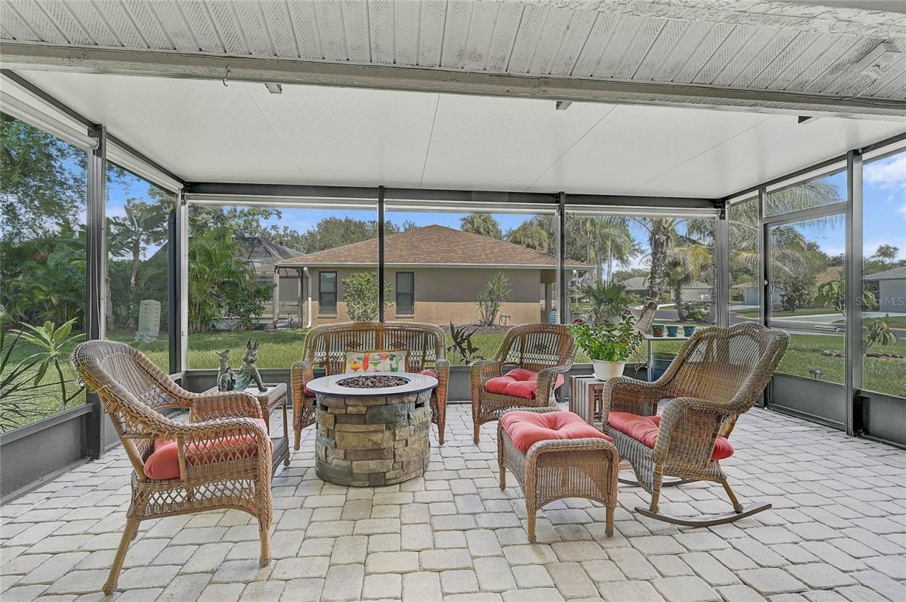 3216 Meadow Run Drive , Venice, FL 34293 Photo