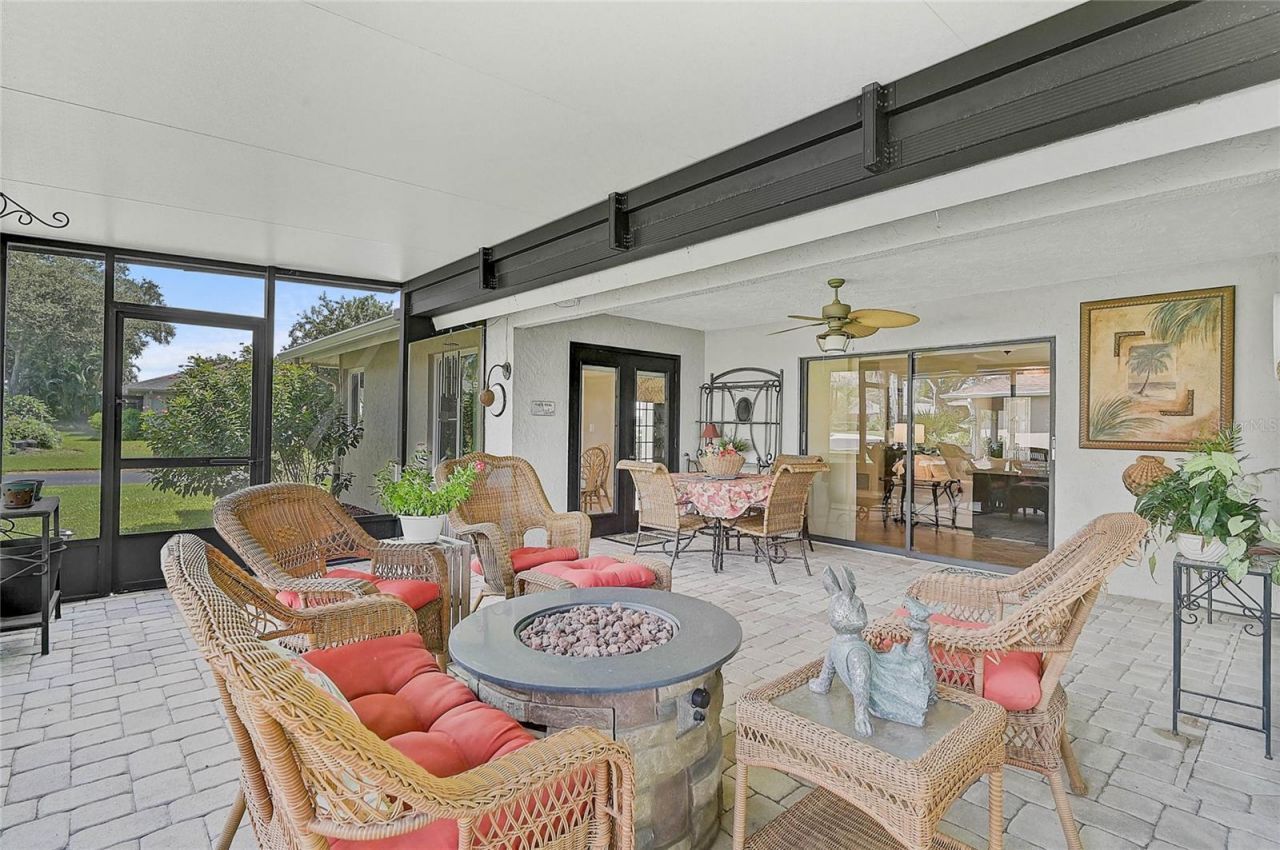 3216 Meadow Run Drive , Venice, FL 34293 Photo