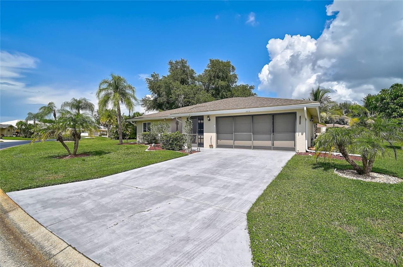 3216 Meadow Run Drive , Venice, FL 34293 Photo
