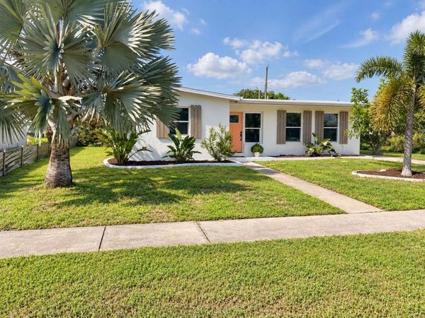 21132 MCGUIRE AVENUE , PORT CHARLOTTE, FL 33952
