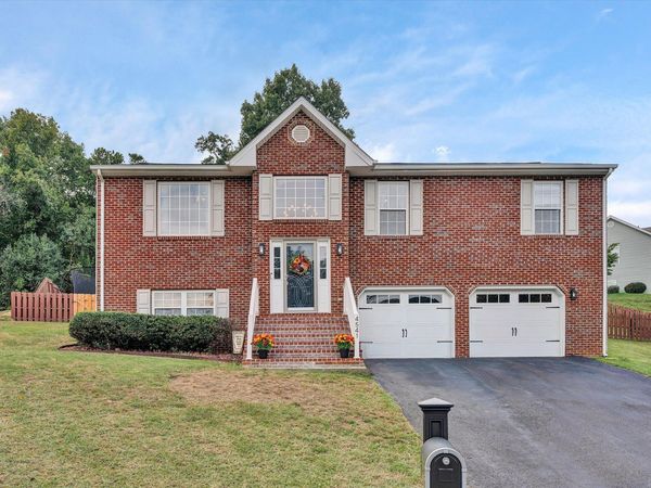 4541 Lomond CIR, Salem, VA 24153