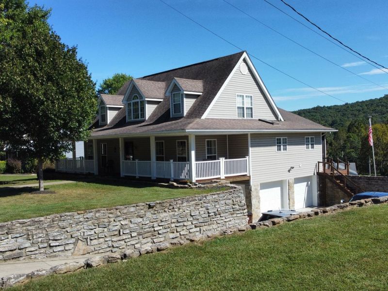 665 Whippoorwill Lane, Perry Park, KY 40363 Photo 2