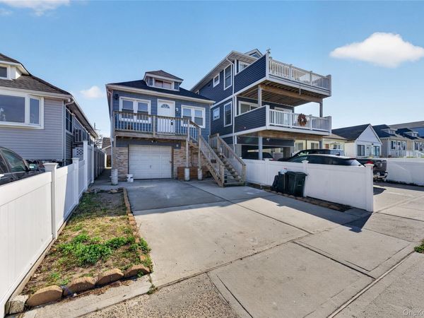 84 E Pine Street , Long Beach, NY 11561