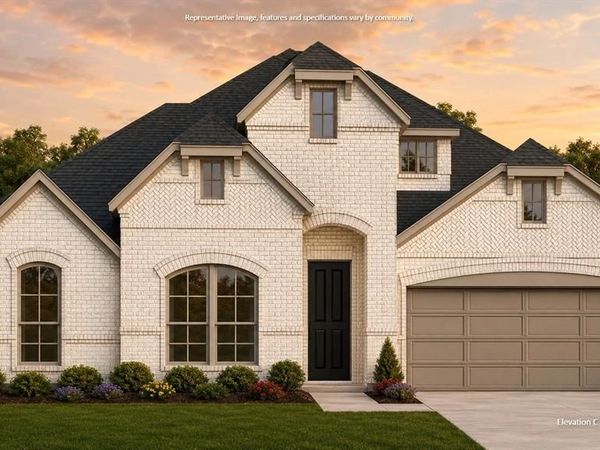353 Resort Lane, Waxahachie, TX 75165