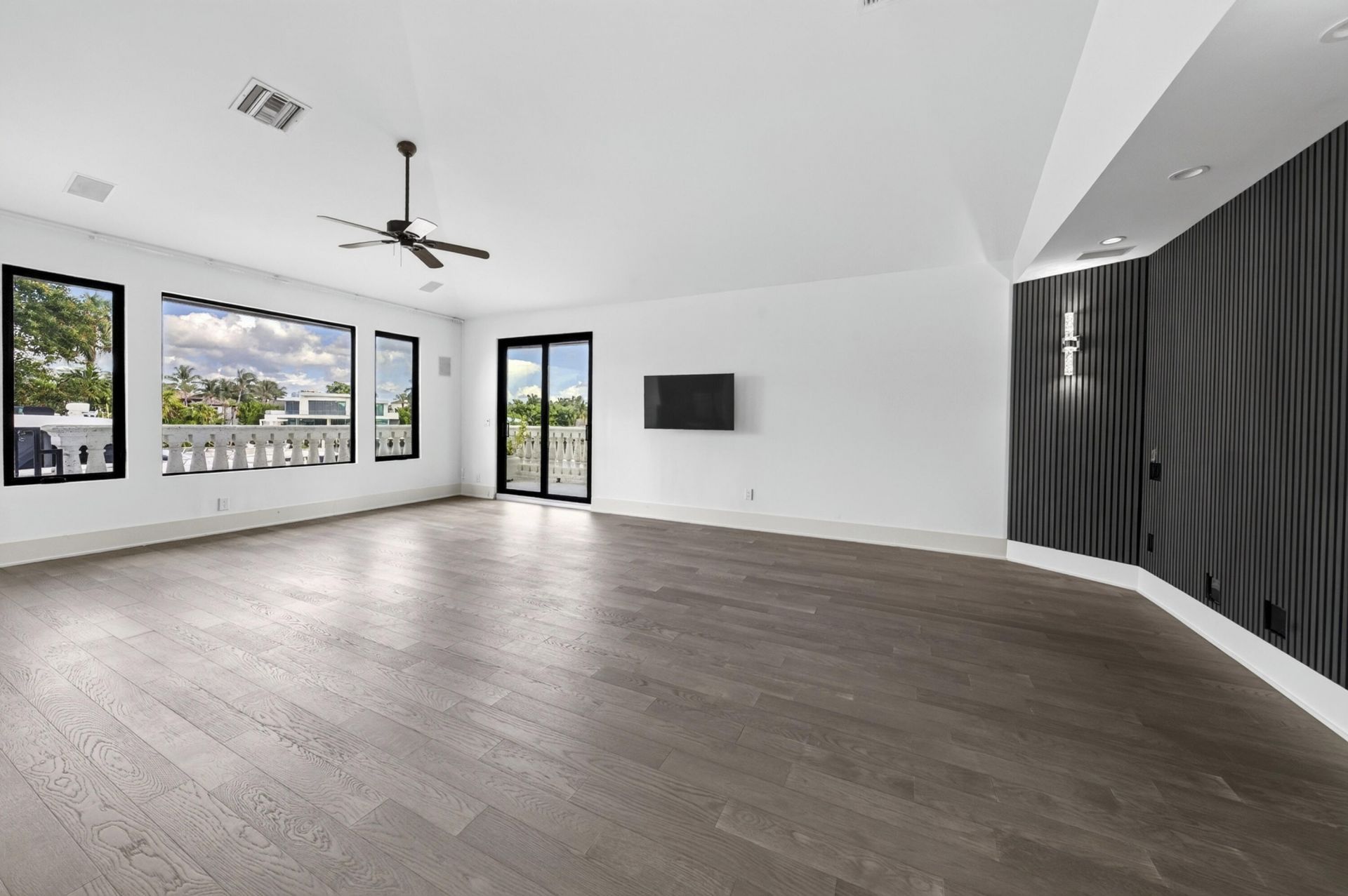 2561 Lucille Drive, Fort Lauderdale, FL 33316 Photo