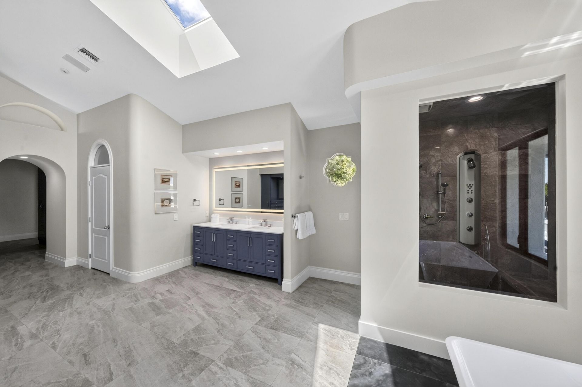 2561 Lucille Drive, Fort Lauderdale, FL 33316 Photo