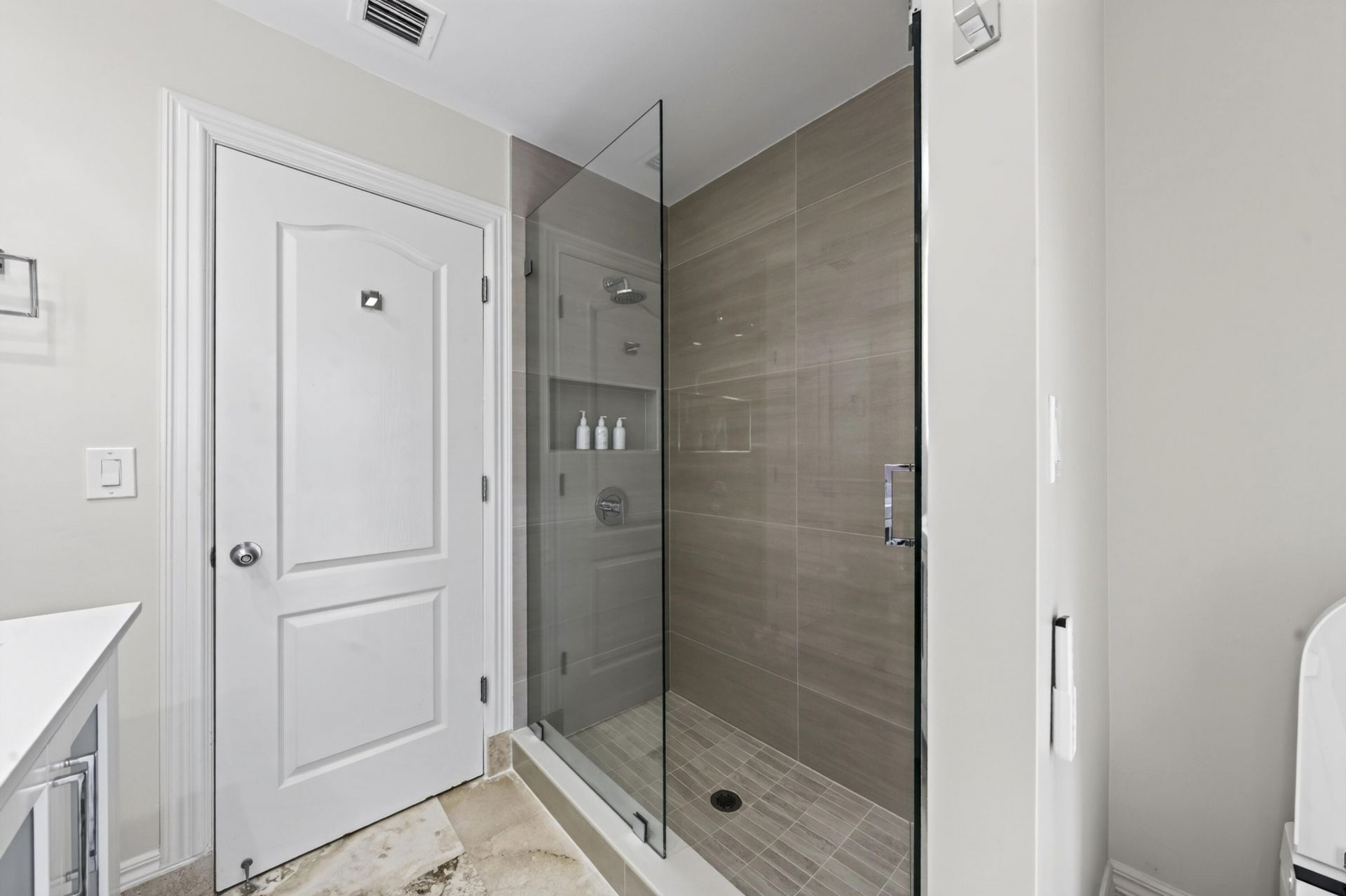 2561 Lucille Drive, Fort Lauderdale, FL 33316 Photo