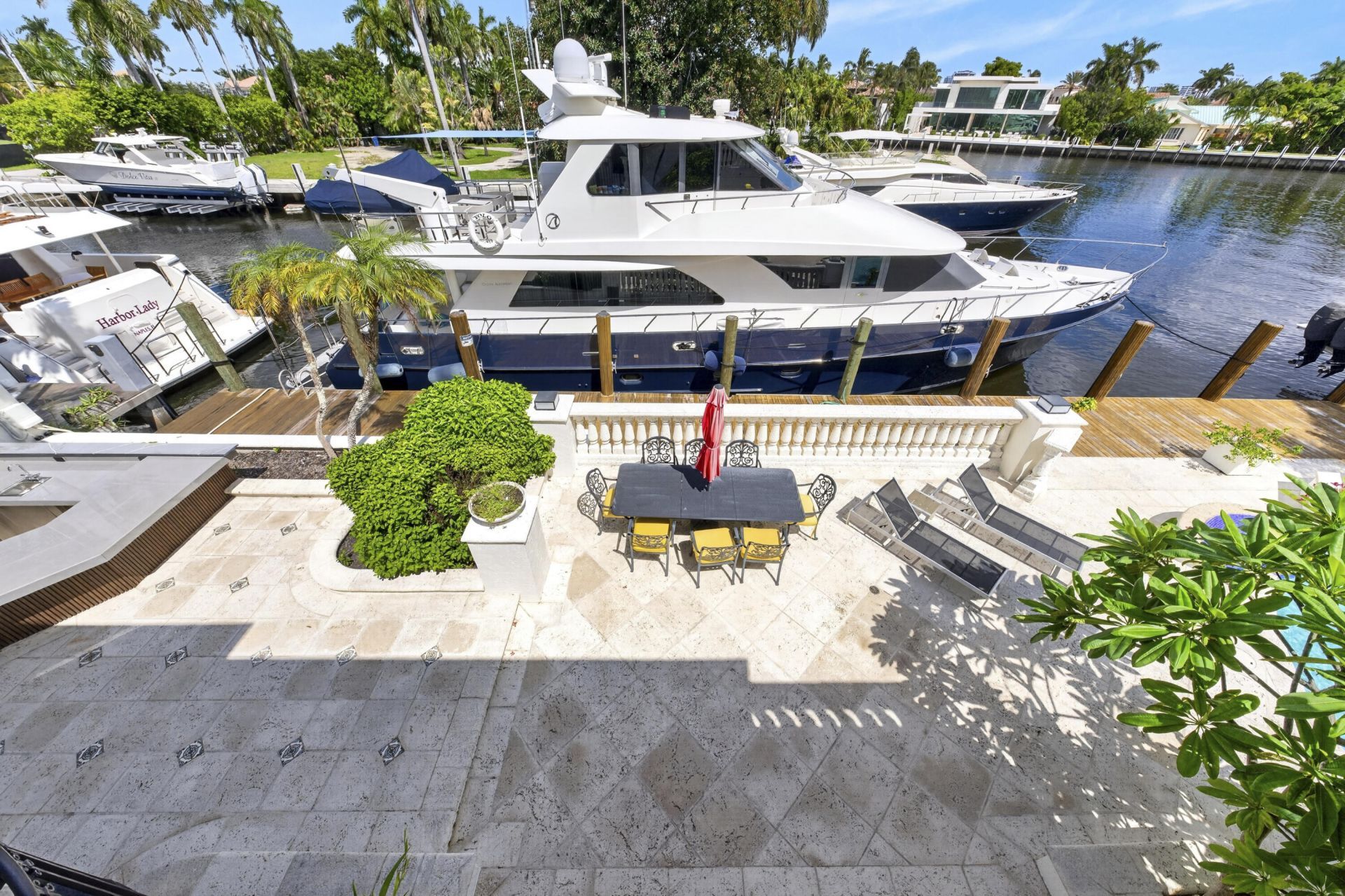 2561 Lucille Drive, Fort Lauderdale, FL 33316 Photo