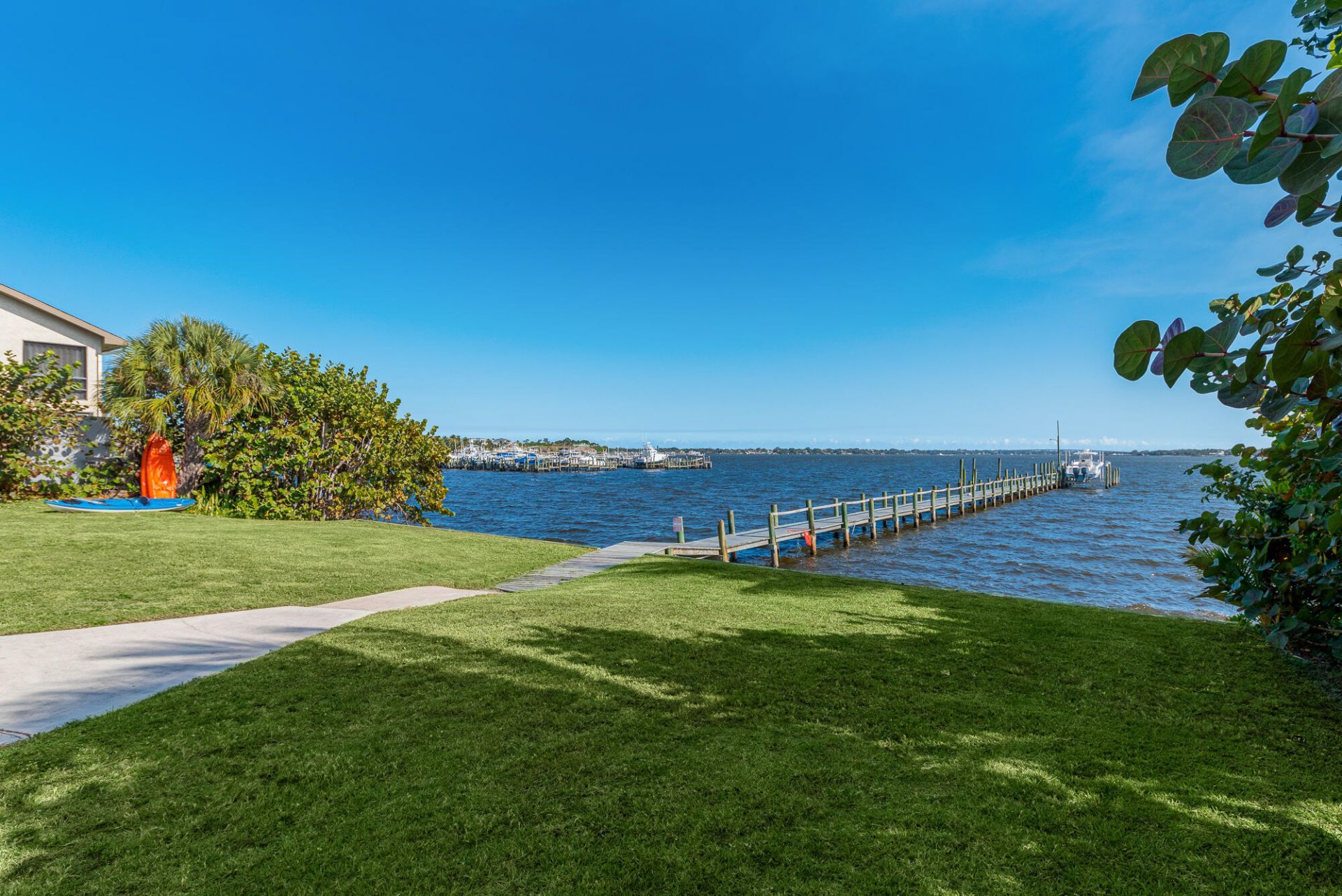 1712 NE Seahorse Place, Jensen Beach, FL 34957 Photo