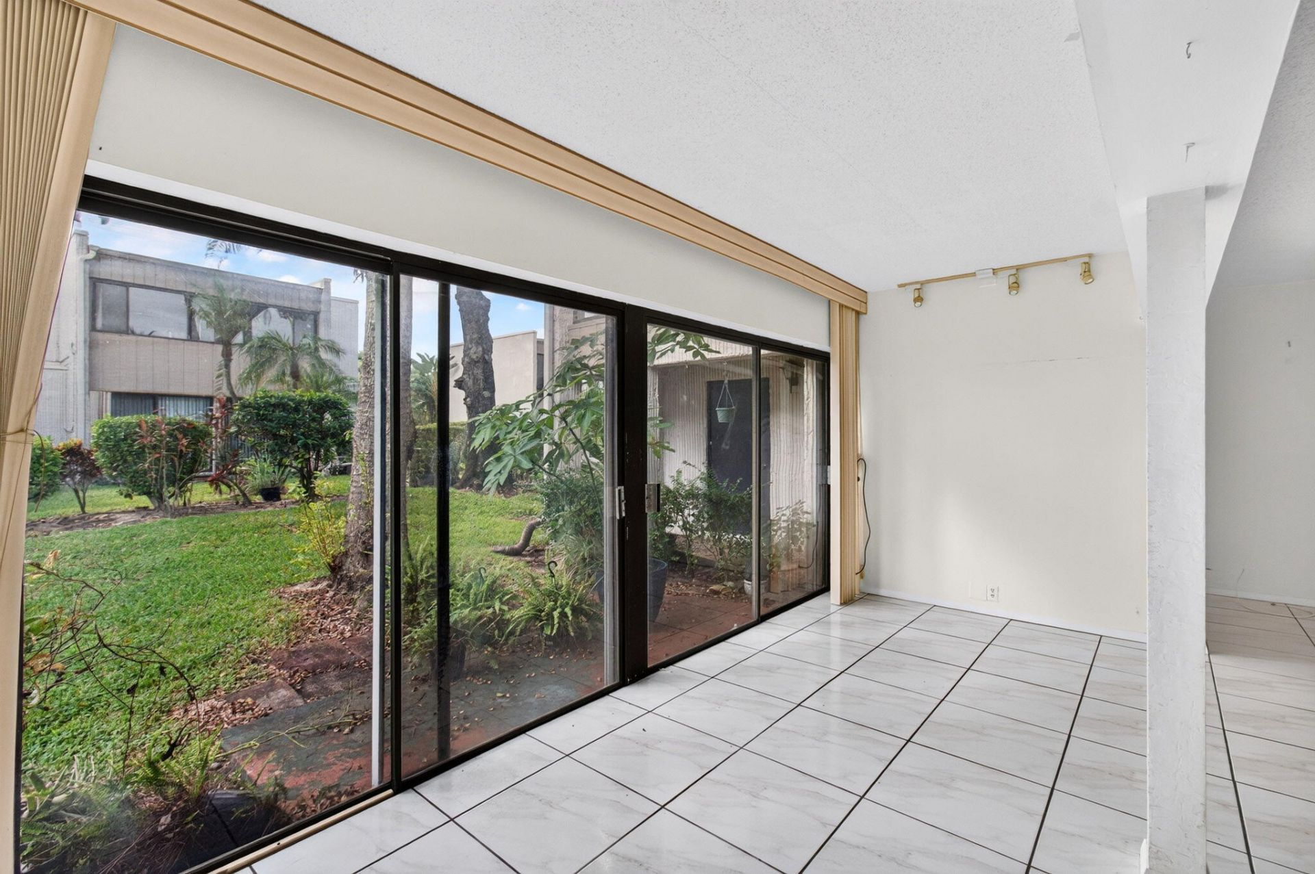 6534 Spring Bottom Way, Unit 124, Boca Raton, FL 33433 Photo