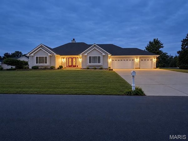 10803 Mahogany Drive, Foristell, MO 63348