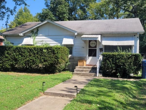 730 N 23rd Street, Murphysboro, IL 62966