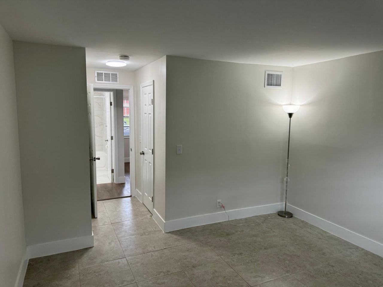 4730 NW 10th Court, Unit 112, Plantation, FL 33313 Photo