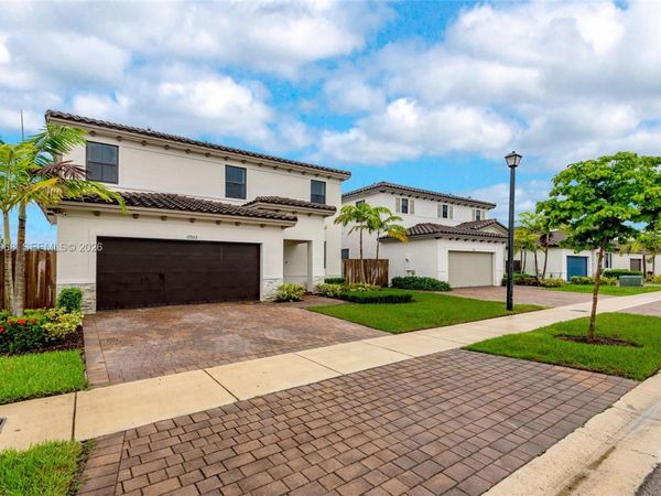 11922 SW 241st St , Homestead, FL 33032