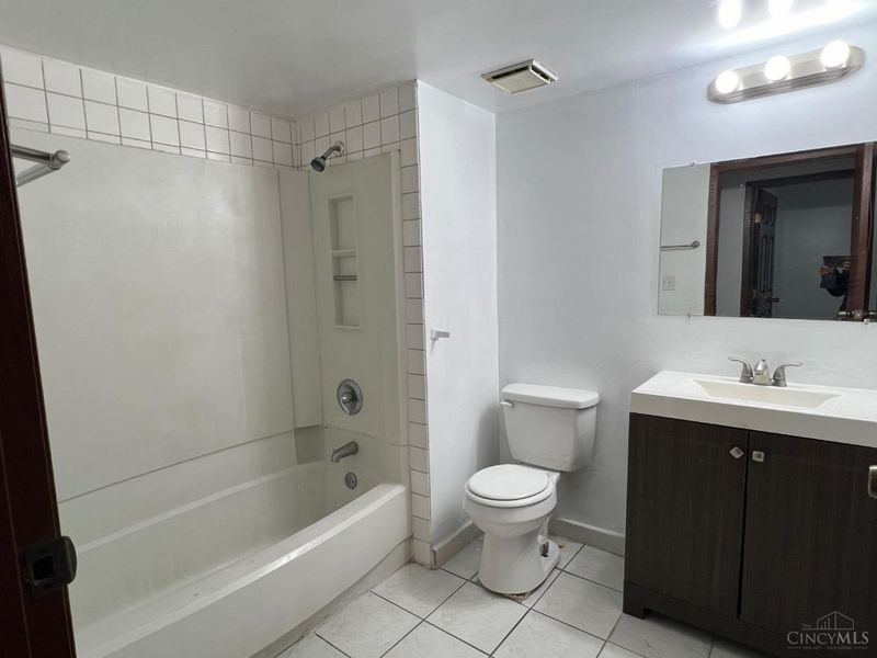 3944 Mack Road, Unit 23, Fairfield, OH 45014 Photo 12