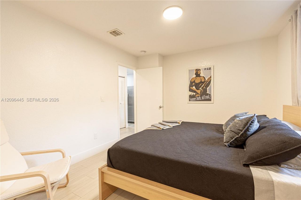 518 NW 94th St , Unit 1, Miami, FL 33150 Photo