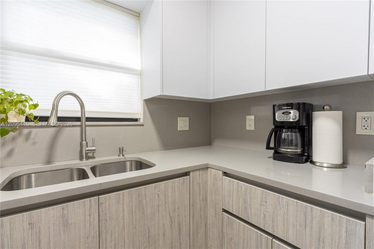 518 NW 94th St , Unit 1, Miami, FL 33150 Photo