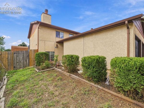 317 Trapper Lane, Fountain, CO 80817