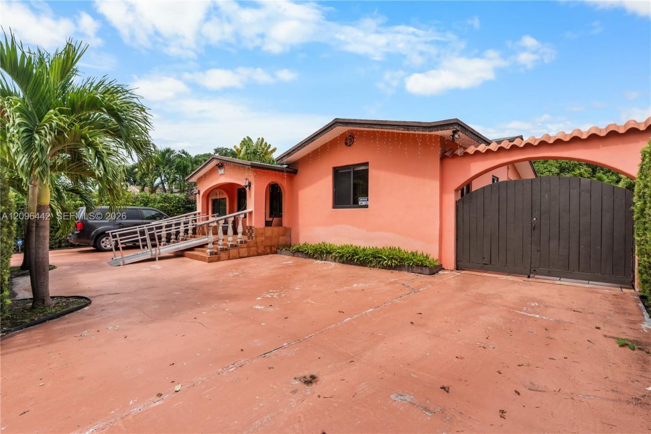 2331 SW 7th St, Miami, FL 33135 Photo